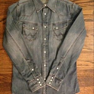 WRANGLER DENIM SHIRT SZ S